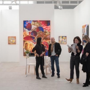 百余家画廊加盟，3万平方米展出面积，上海西岸艺术与设计博览会开幕