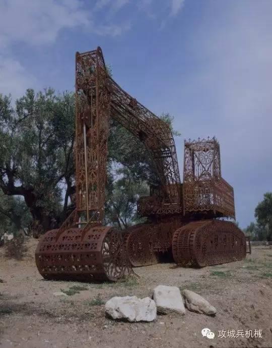 比利时艺术家激光雕镂的1:1重型工程机械，惊世之作