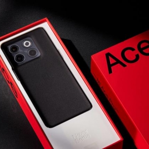 一加 Ace Pro 全面评测：设计很文雅，性能释放很疯狂