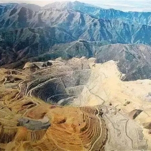 2012年我国发现稀有矿产资源，储量占全球65%，其他国家羡慕不已