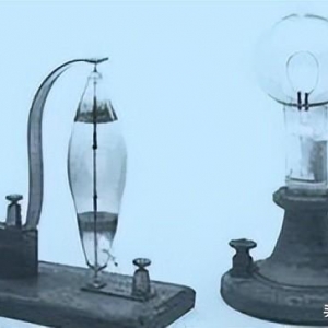 电灯不是爱迪生发明的