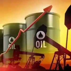 沙特联手俄罗斯，将每天减产366万桶石油，中国的供应无需担心