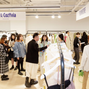 在长宁举办的这个时尚展会，汇聚了65个设计师品牌！