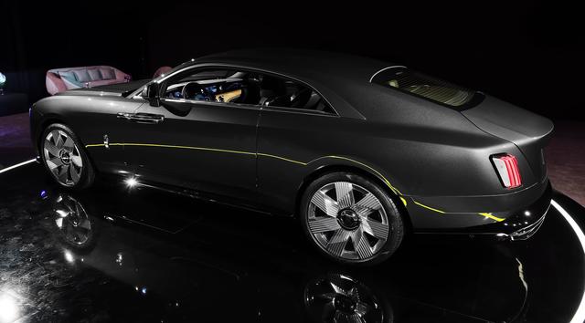 买不起系列，2024款劳斯莱斯Spectre冷艳亮相，纯电超奢华轿跑车