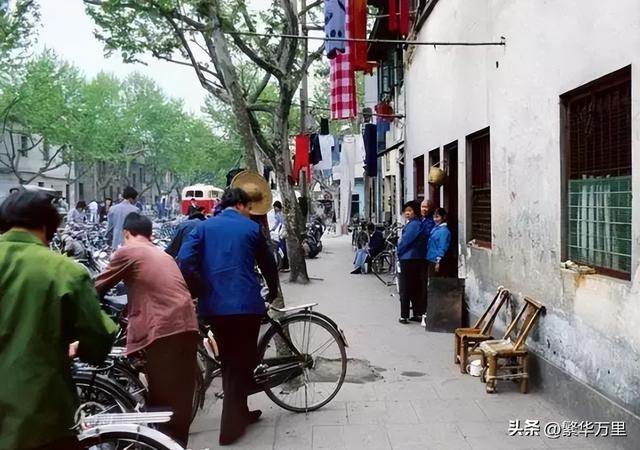 台州市的区划变迁，浙江省的第6大城市，为何有9个区县？