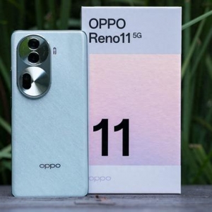 OPPO Reno11首发评测：「要啥有啥」才是「超级标准版」