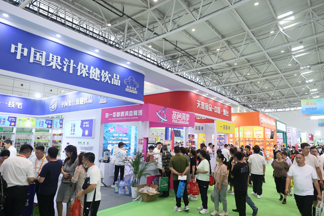 吃货天堂！2023中国休闲食品饮料展览会在济南正式展开