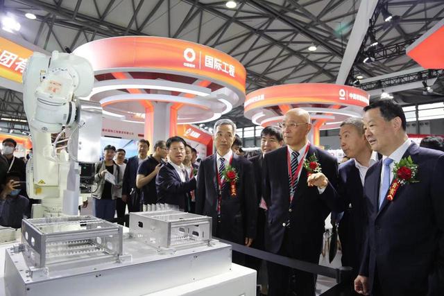 第32届中国国际玻璃产业技术展览会开幕