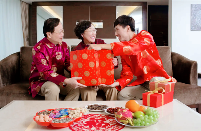 春节贺年，让亲戚“很为难”的4类礼物，别引人了，你还一脸懵