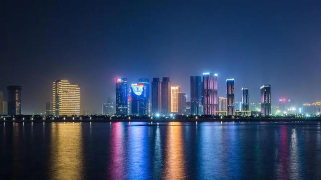 我国的沿海旅游城市之五——杭州
