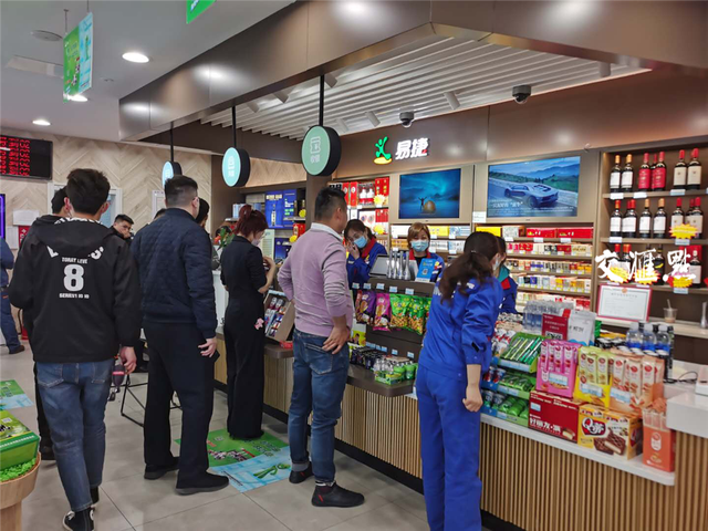 治理江苏2300个门店的“大店长”，在后疫情时代筹算怎样卖货？
