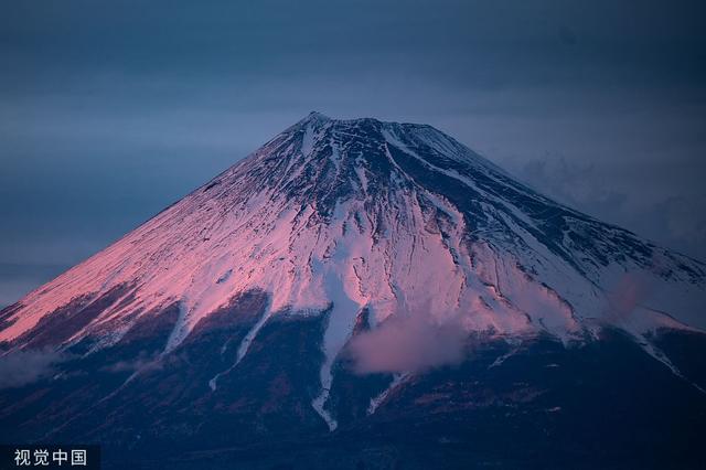 高峰季将至，日本六城市要求富士山限流
