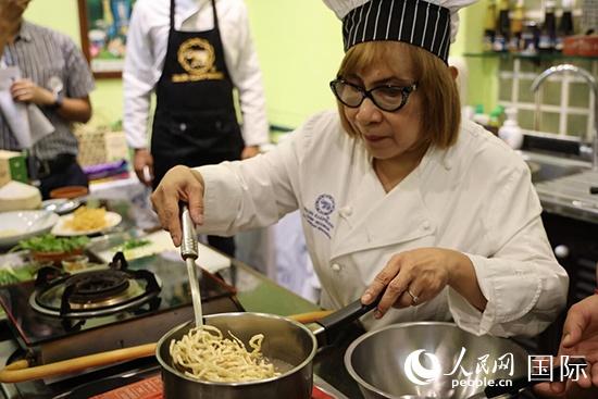 泰国举行美食活动 提升文化软气力